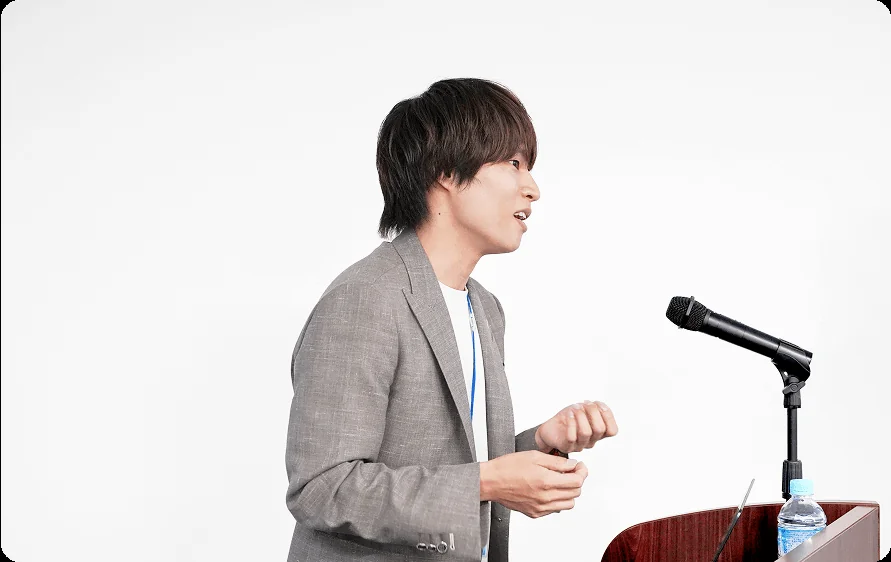 stak, Inc. COO 井上 富貴 講演中